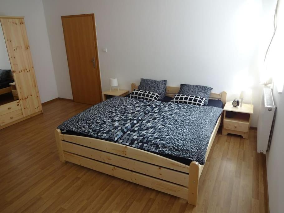 Luxusni Apartman V Centru Boziho Daru Bozi Dar Bagian luar foto